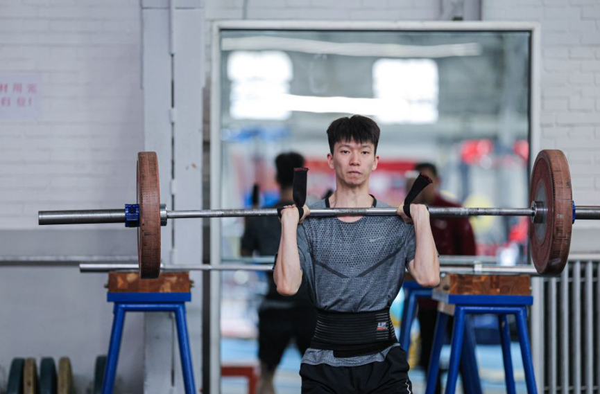 体验凯发k8娱乐真人版的精彩瞬间